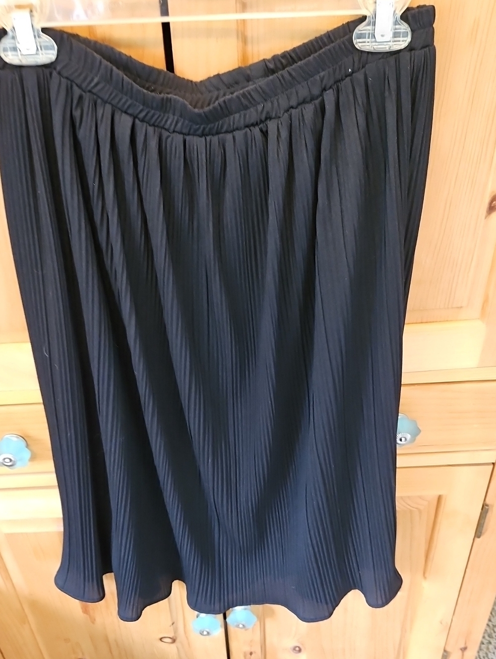 Classic Black Pleated  Skirt